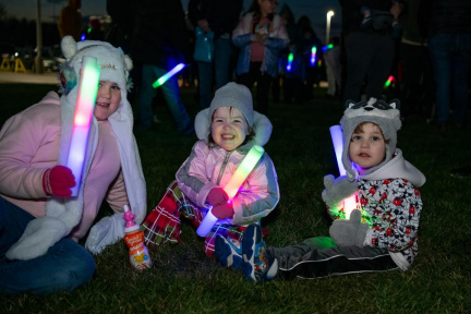 Glow Candy Cane Hunt