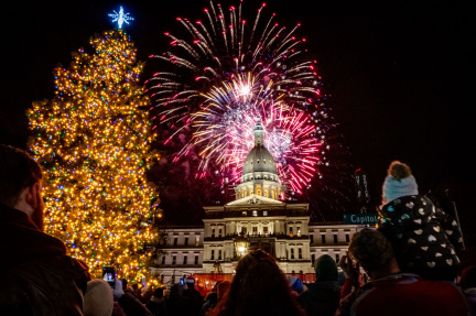 Silver Bells in the City