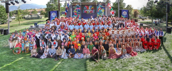 folk+fest+2022+large+group