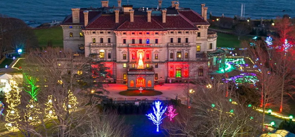 Holidays at the Newport Mansions