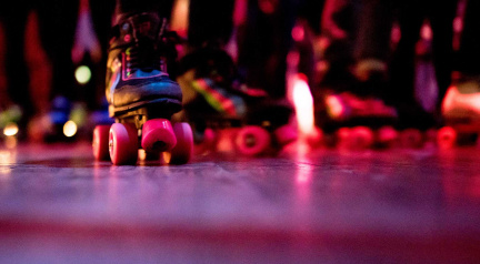 rollschuh-disco-party-rollerdisco