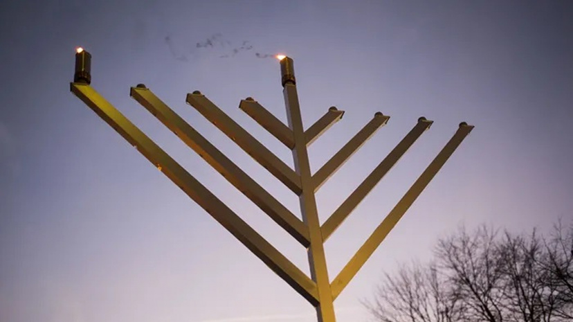 Chanukah on Main1.v1.jpg