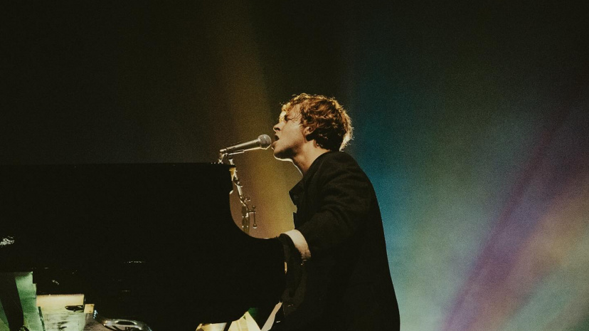 Tom Odell.jpg