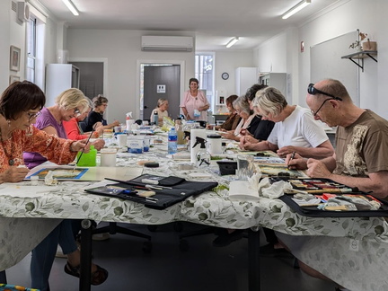 Drop-in Art with Linda Brown