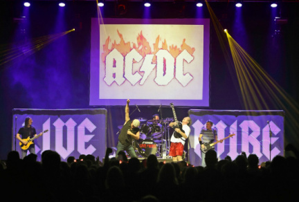LiveWire-the-AcDC-Show-at-Brudenell-Social-Club-Leeds-scaled