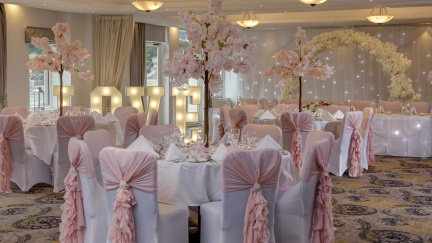 wedding-venues-in-sheffield-kenwood-hall-hotel-spa-sheffield-d-1-1400x788