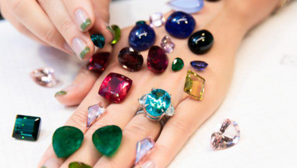 H &amp; R Gem Shows