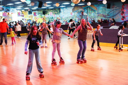 Retro Adult Skate
