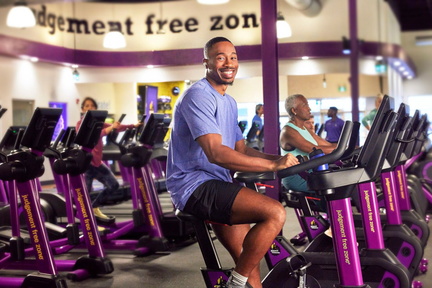 Planet Fitness Stockton Grand Re-opening