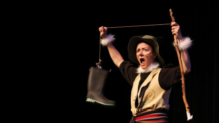Charlene-Van-Buekenhout-Minoosh-Doo-Kaapeeshiw-2022-Echo-Theatre