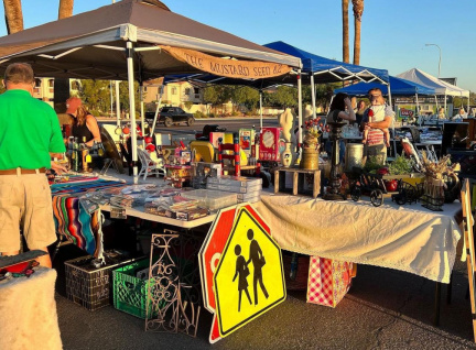 Flea Market - Merchant Square