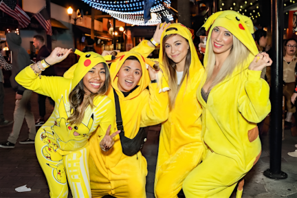 Onesie Bar Crawl1 enhanced