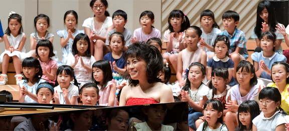 Festival of the music of the children enhanced