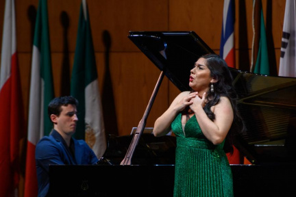 Tenor-Viñas_Bofill_01