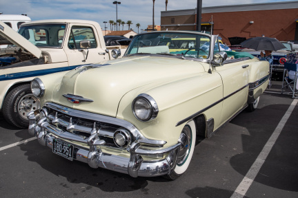 Pavilions Rock ‘n Roll Car Show