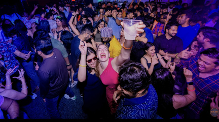 Bollywood Kaala Chashma Party