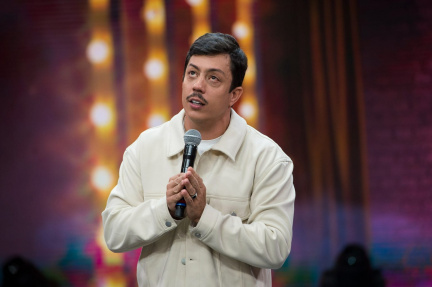 renato-albani-faz-show-de-piadas-no-faustao-16245