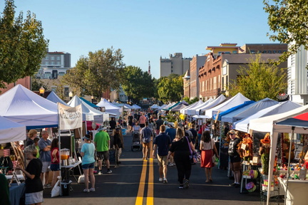 Downtown-Farmers-Curb-Market_Lakeland-1536x1024