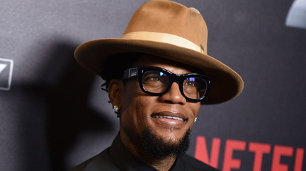 dl-hughley