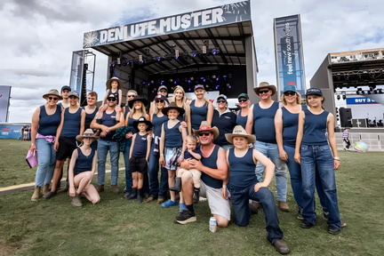 Deni Ute Muster