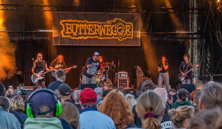 Wutzrock Umsonst and Draußen