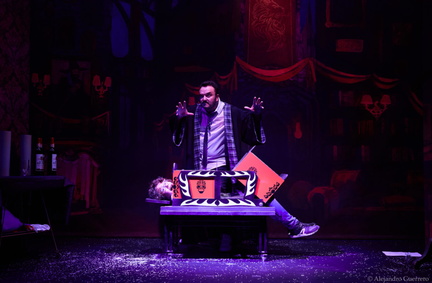Qui Veut La Peau Du Magicien