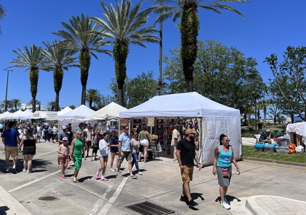 Daytona-Beach-Arts-Fest-2024- -Street-Booths-People-3- -KG BC8049F2-B6F1-21DC-4E6C8544C2C08CE3 bc83a783-e8c8-7c42-601960674def4b88