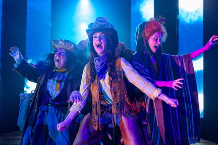 musicians-of-bremen-cahoots-production-shoot-2024-gorgeous-photography-74