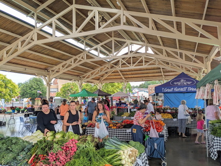 Farmers-Market-Thursdays-at-Harris-Pavilion-FB-post