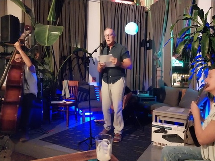 TL;DR The Long Form Poetry Podcast