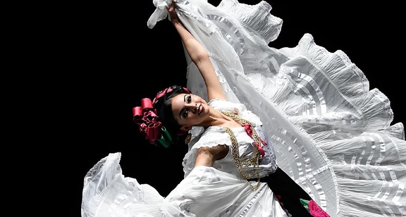 Ballet Folklorico