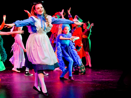 Alice in Wonderland Jr