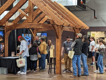 Log &amp; Timber Design-Build EXPO