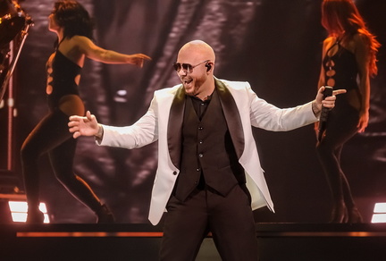Pitbull  Party After Dark Tour
