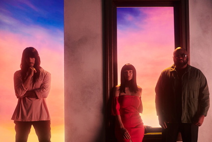 Khruangbin-0215-1-1-1024x686