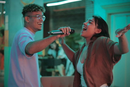 karaoke night medlin