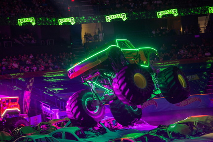 Hot Wheels Monster Trucks Live - Glow-N-Fire