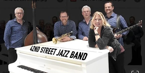 Kathie Brekke &amp; The 42nd Street Jazz Band (1)