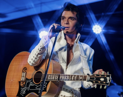 Elvis in Person