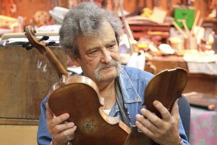 Violins of Hope