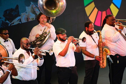 Hot 8 Brass Band