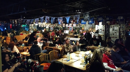Riff-House-Pub_cceb7284b61563074bfcb431dcfdd773