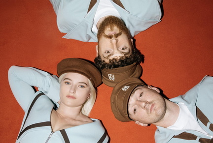 Clean Bandit