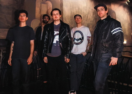 Touché Amoré