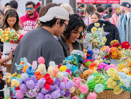 Sweethearts Market