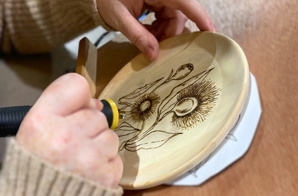 AMS Art Studio woodburning