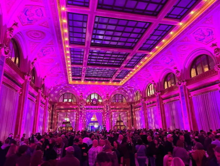 Spirits-of-the-Burgh-pink-lighting