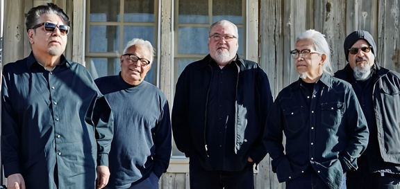 Los Lobos