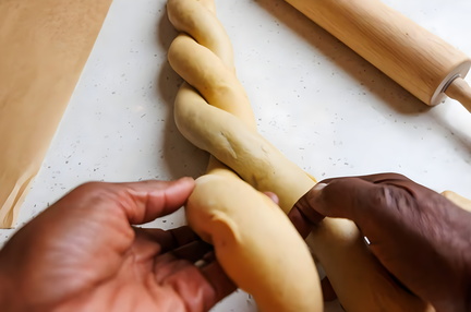 King Cake Baking Class