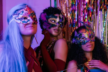 Sacramento Mardi Gras Bar Crawl